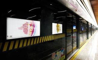 上海地鐵廣告吸睛 廣告公司與公眾面對面
